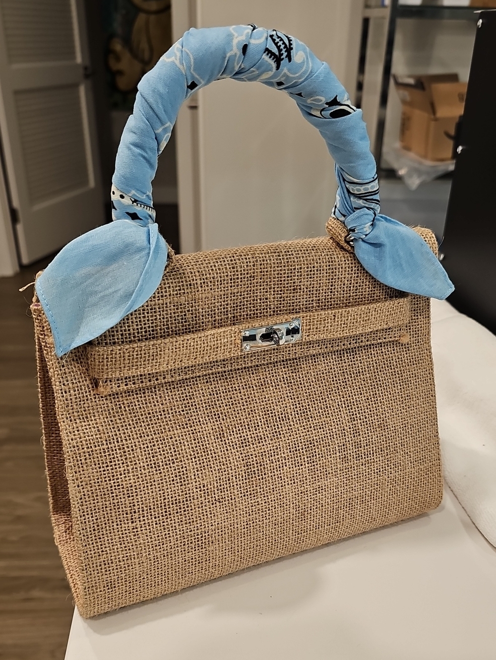 Elegant Tan Purse